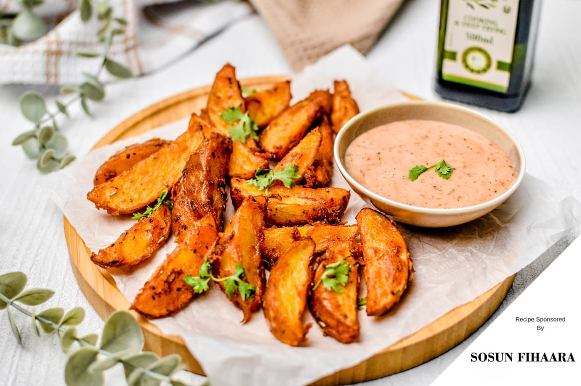 Potato Wedges — photograph by lonumedhu.com