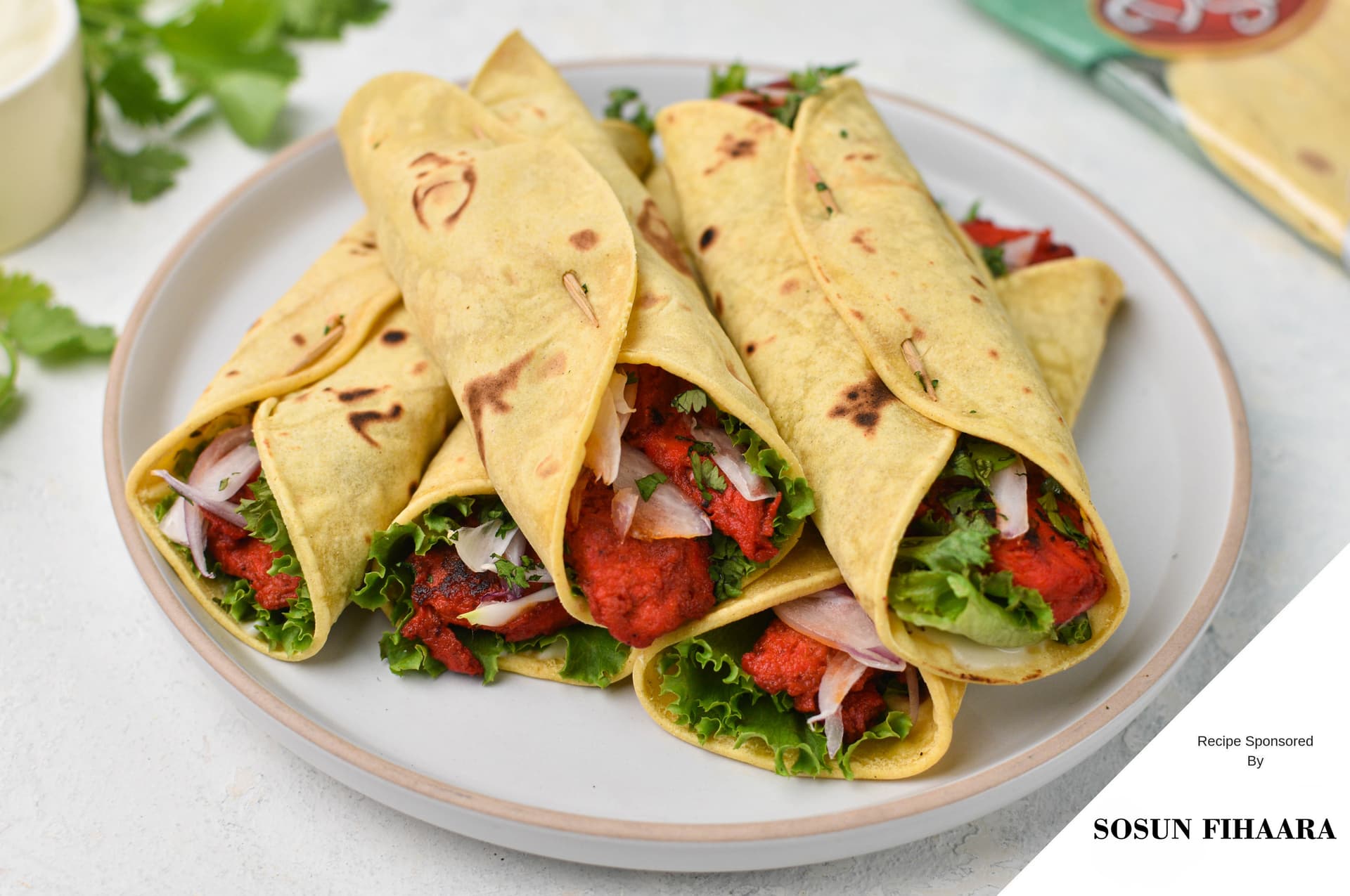 Easy Tandoori Chicken Wrap — photograph by lonumedhu.com