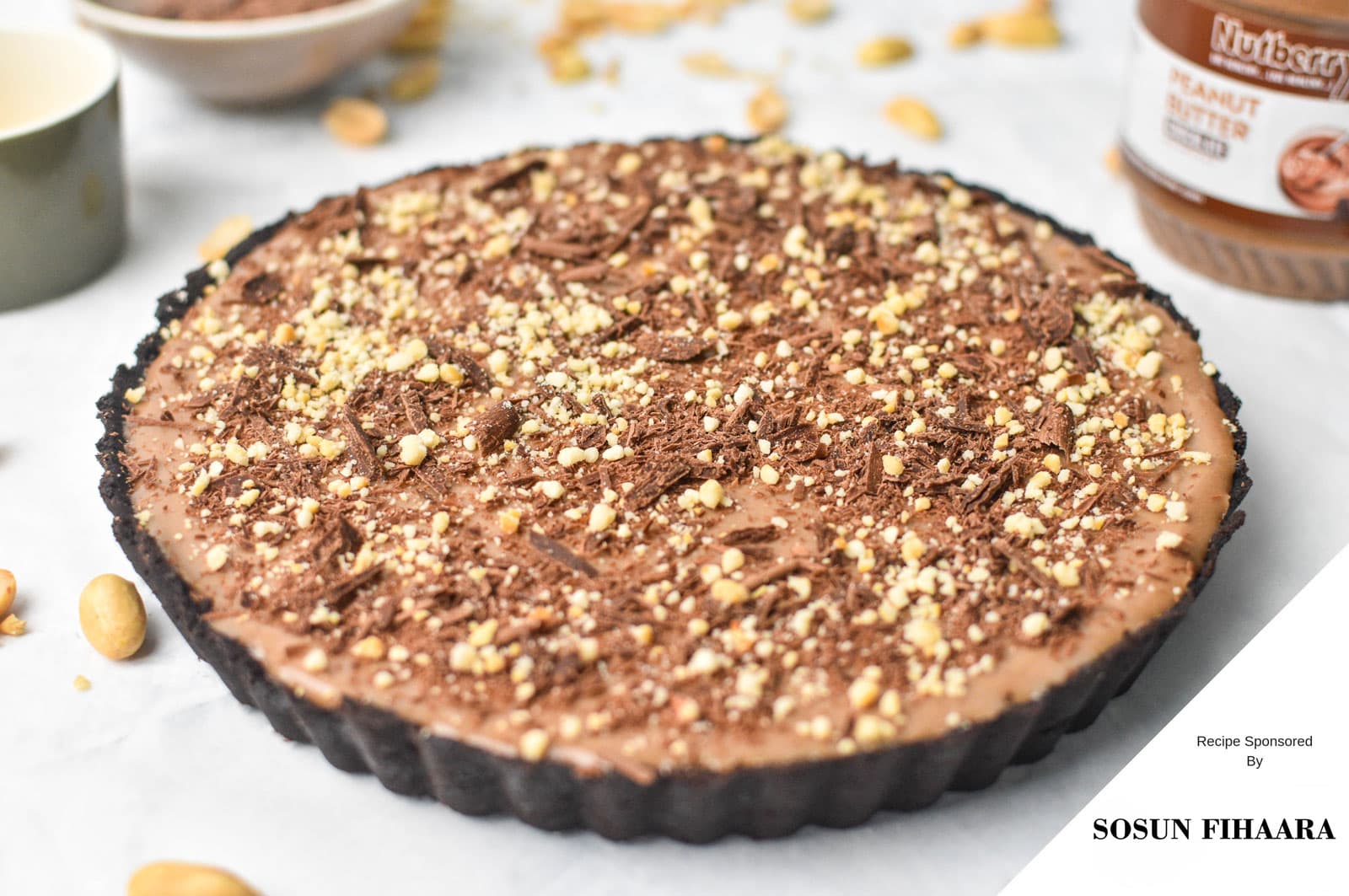 Peanut Butter Chocolate Tart — photograph by lonumedhu.com